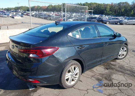 2019 Hyundai Elantra Value Edition z USA, uszkodzony, nr VIN 5NPD84LFXKH446700